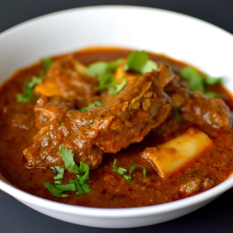 Explore Our Curry Selection